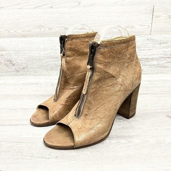 Vintage Steve Madden Women’s Heel Tan Leather Booties Front Zip Euro 37 US 6.5 - Picture 2 of 10